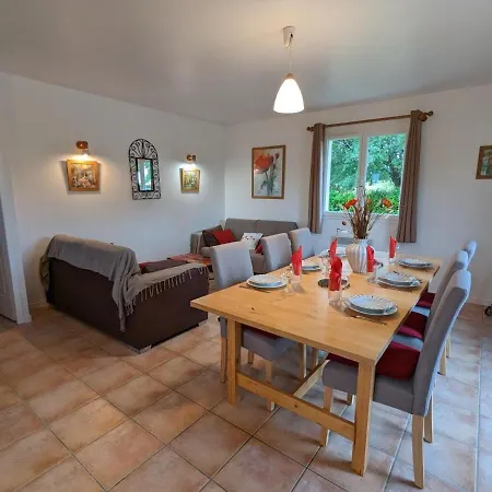 Saint-severin, 4 Pieces, 6 Personnes - Fr-1-653-237 Holiday home
